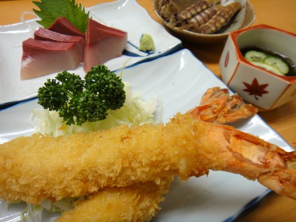 料理メニュー｜名物ジャンボエビフライと知多豊浜の海鮮料理【まるは本館】